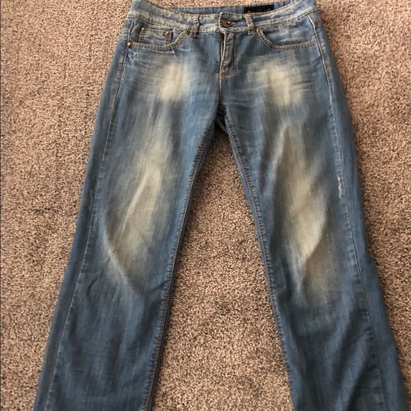 Ladies Jeans - Picture 1 of 2